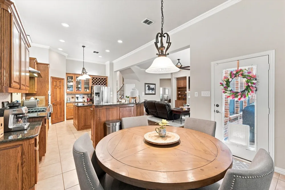 6769 Canal Court Grand Prairie, TX 75054