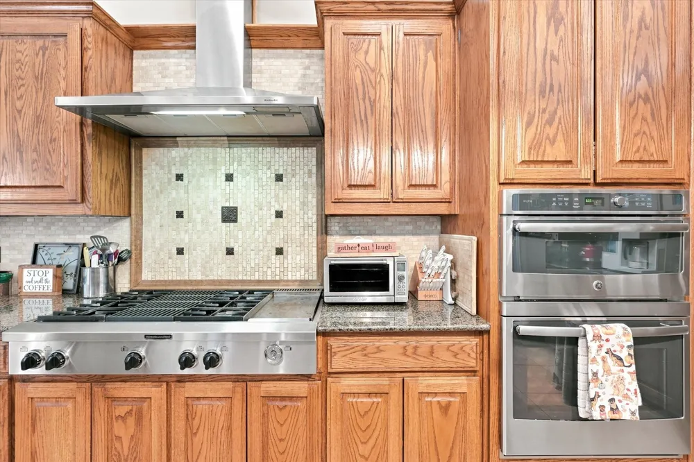 6769 Canal Court Grand Prairie, TX 75054