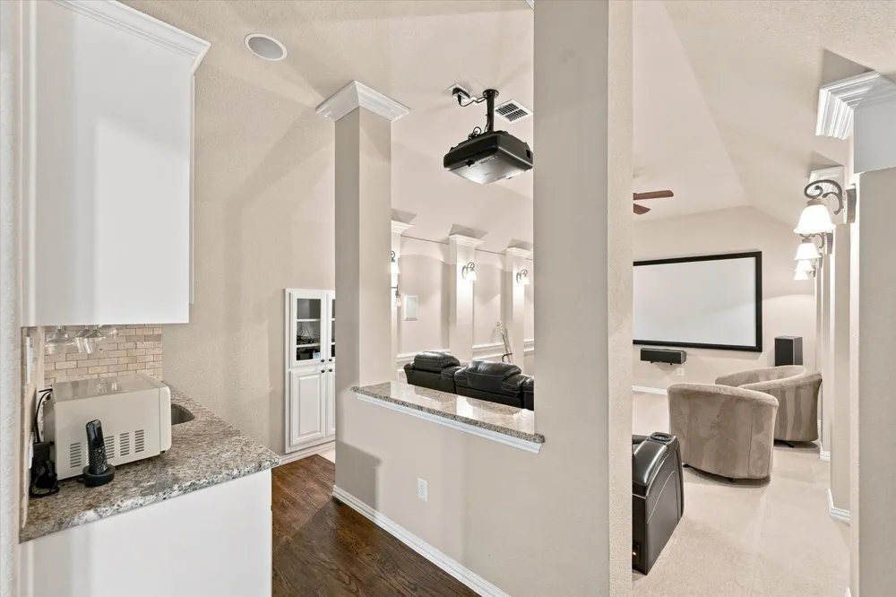 6769 Canal Court Grand Prairie, TX 75054