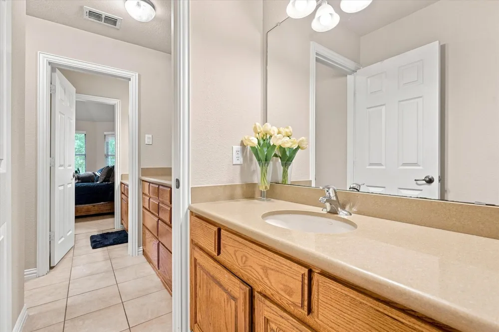 6769 Canal Court Grand Prairie, TX 75054