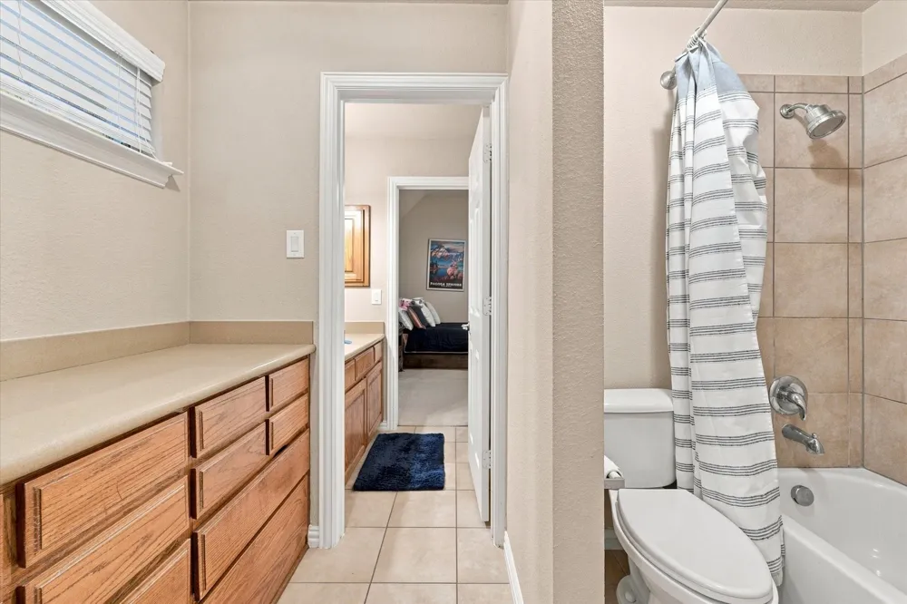 6769 Canal Court Grand Prairie, TX 75054