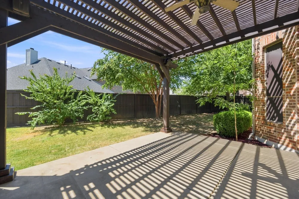 6769 Canal Court Grand Prairie, TX 75054