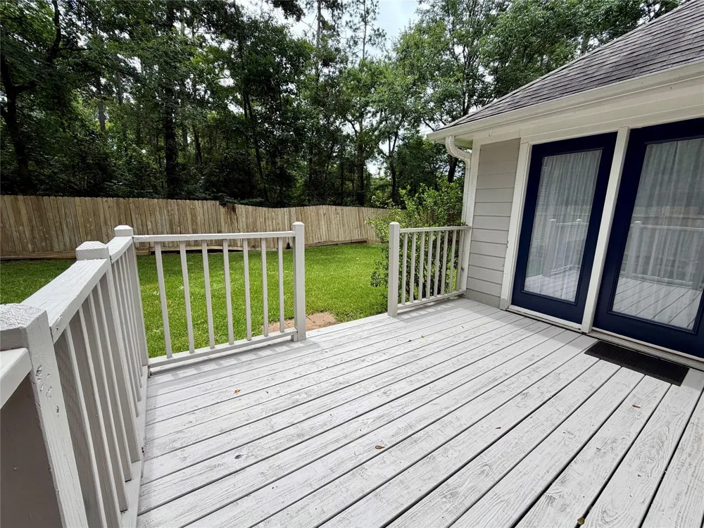 4006 Hunnington Drive Conroe, TX 77303