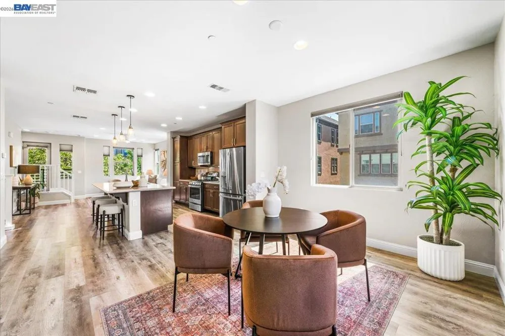 2707 Hollingbury Livermore, CA 94550