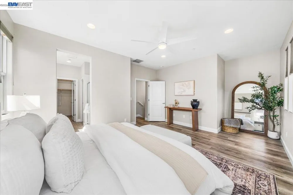 2707 Hollingbury Livermore, CA 94550