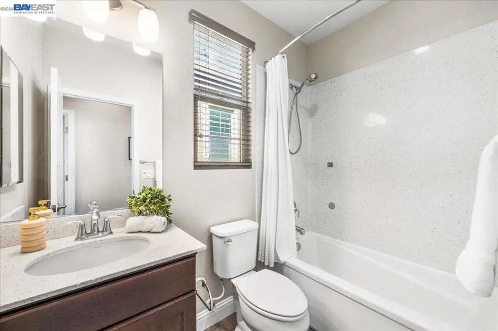 2707 Hollingbury Livermore, CA 94550