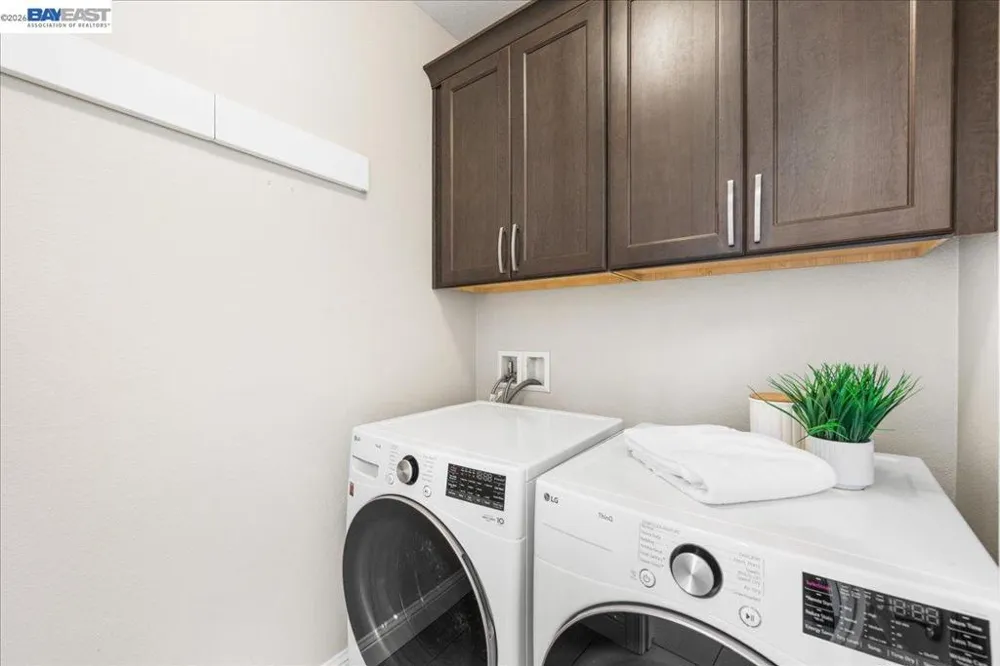 2707 Hollingbury Livermore, CA 94550