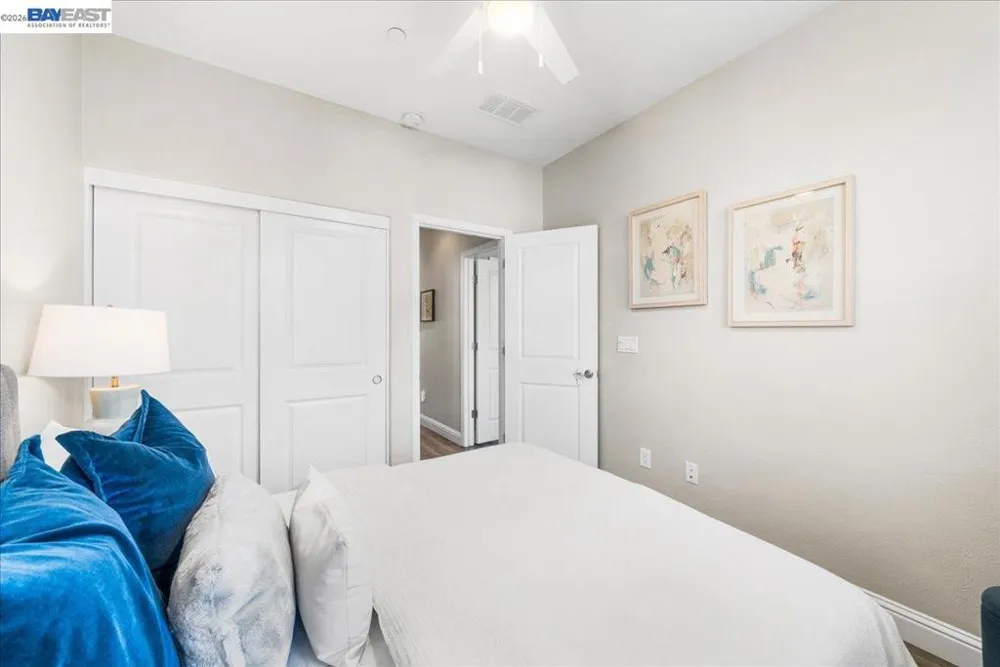2707 Hollingbury Livermore, CA 94550
