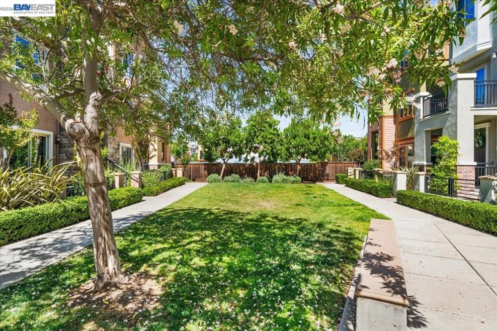 2707 Hollingbury Livermore, CA 94550