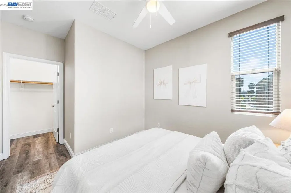 2707 Hollingbury Livermore, CA 94550