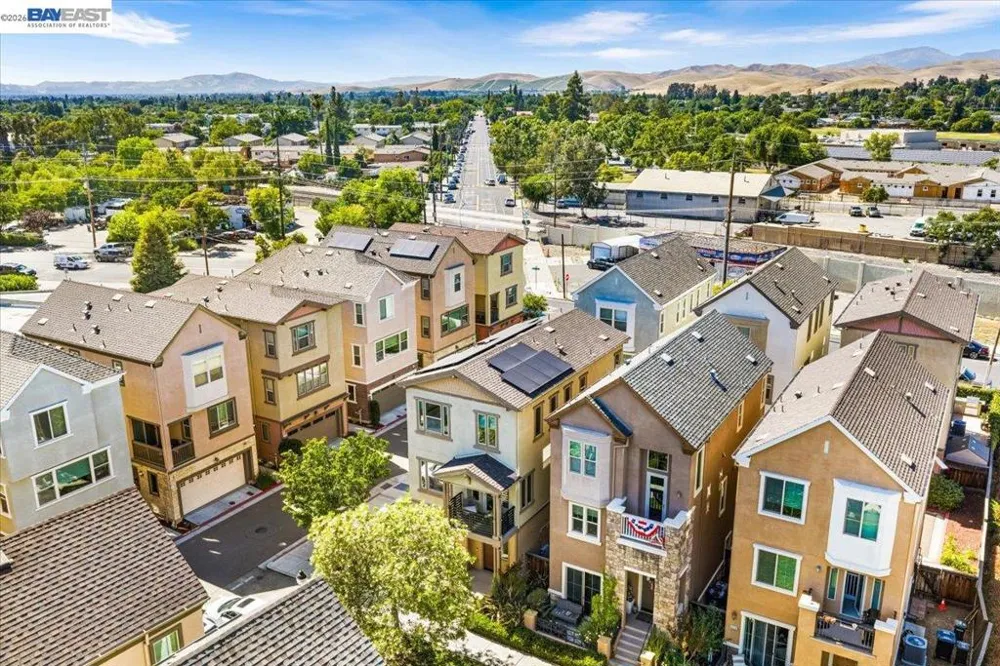 2707 Hollingbury Livermore, CA 94550