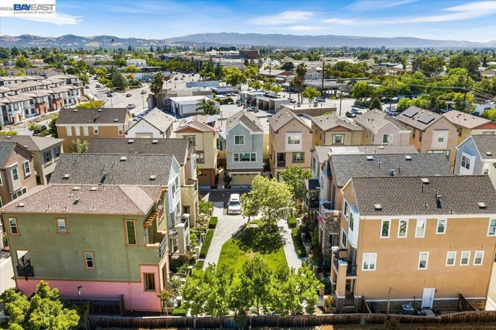 2707 Hollingbury Livermore, CA 94550