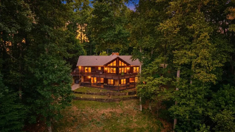260 Observation Lane Blue Ridge, GA 30513