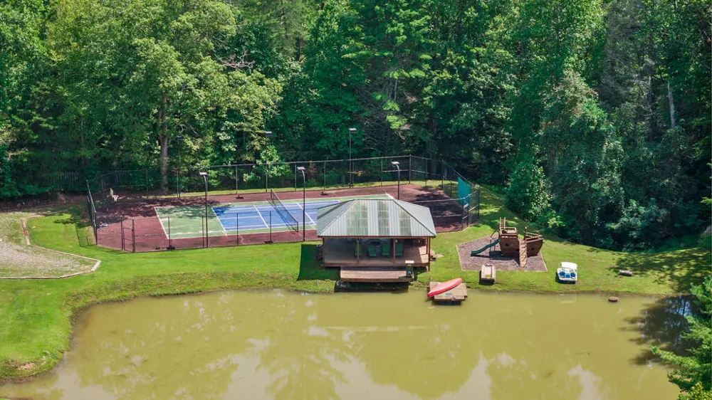 260 Observation Lane Blue Ridge, GA 30513