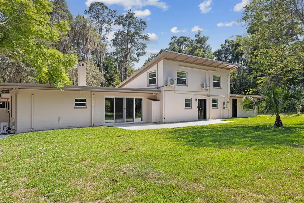 1524 SW 37TH AVENUE Gainesville, FL 32608