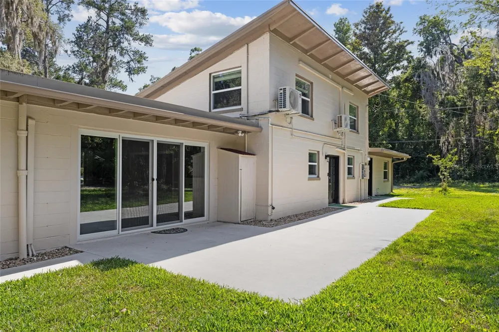 1524 SW 37TH AVENUE Gainesville, FL 32608