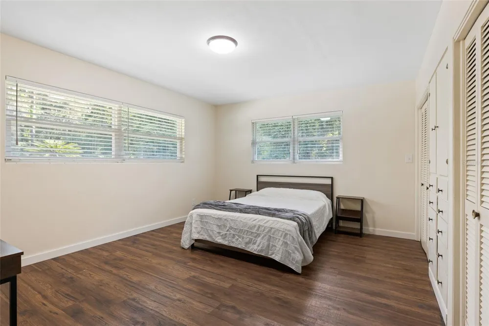 1524 SW 37TH AVENUE Gainesville, FL 32608