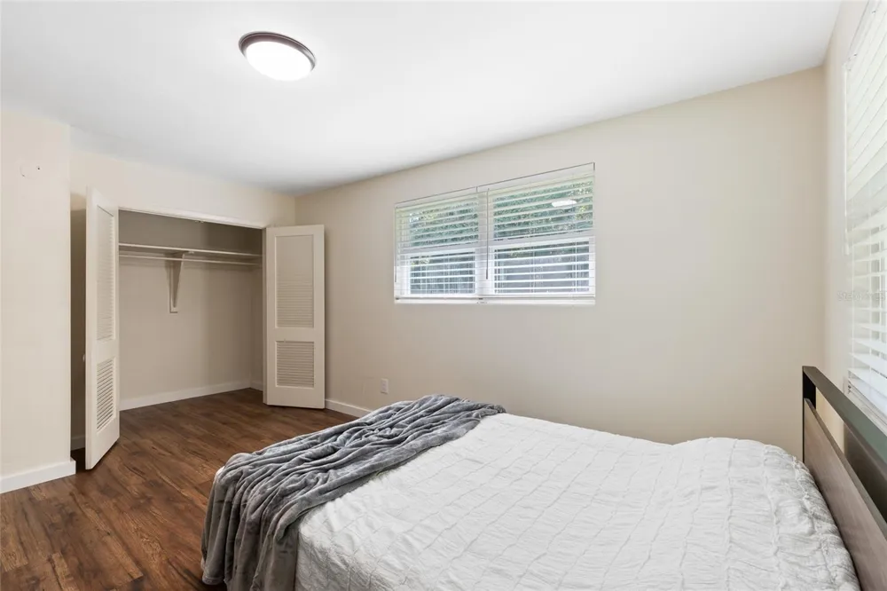 1524 SW 37TH AVENUE Gainesville, FL 32608