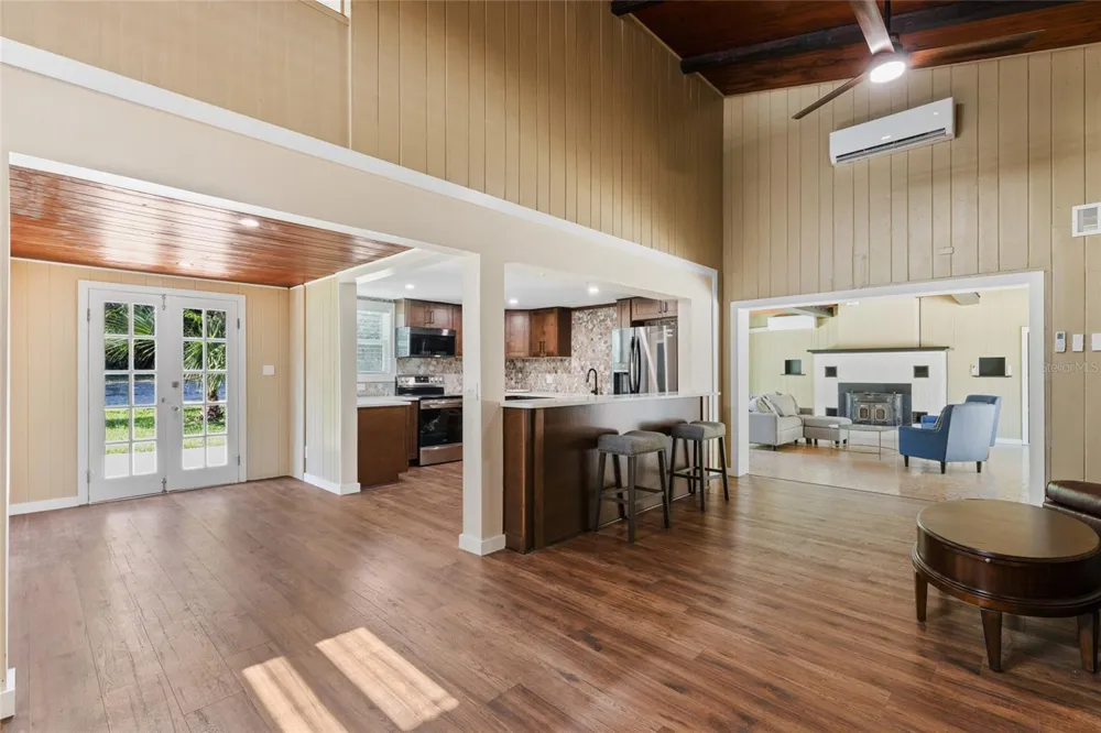 1524 SW 37TH AVENUE Gainesville, FL 32608