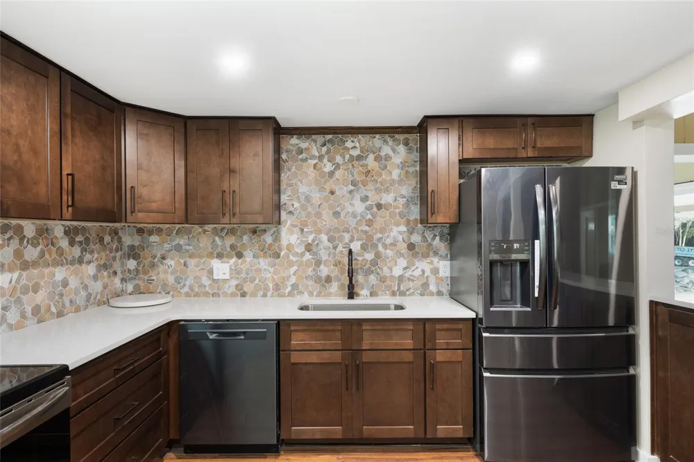 1524 SW 37TH AVENUE Gainesville, FL 32608