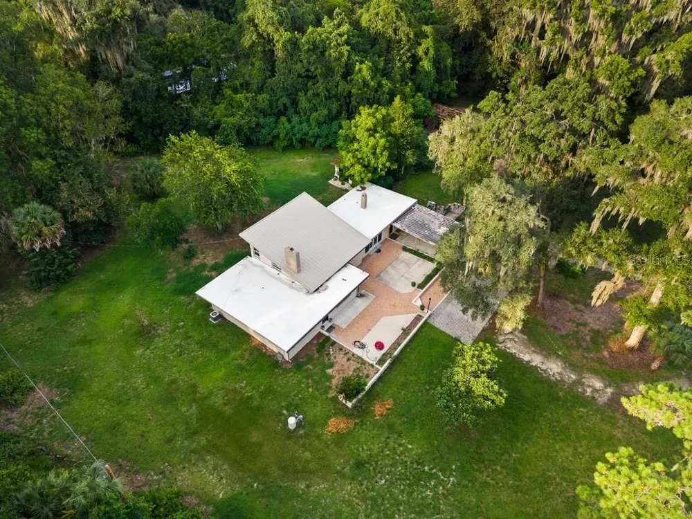 1524 SW 37TH AVENUE Gainesville, FL 32608