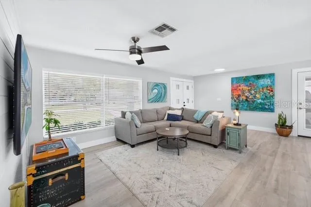 1321 CARLTON STREET Longwood, FL 32750