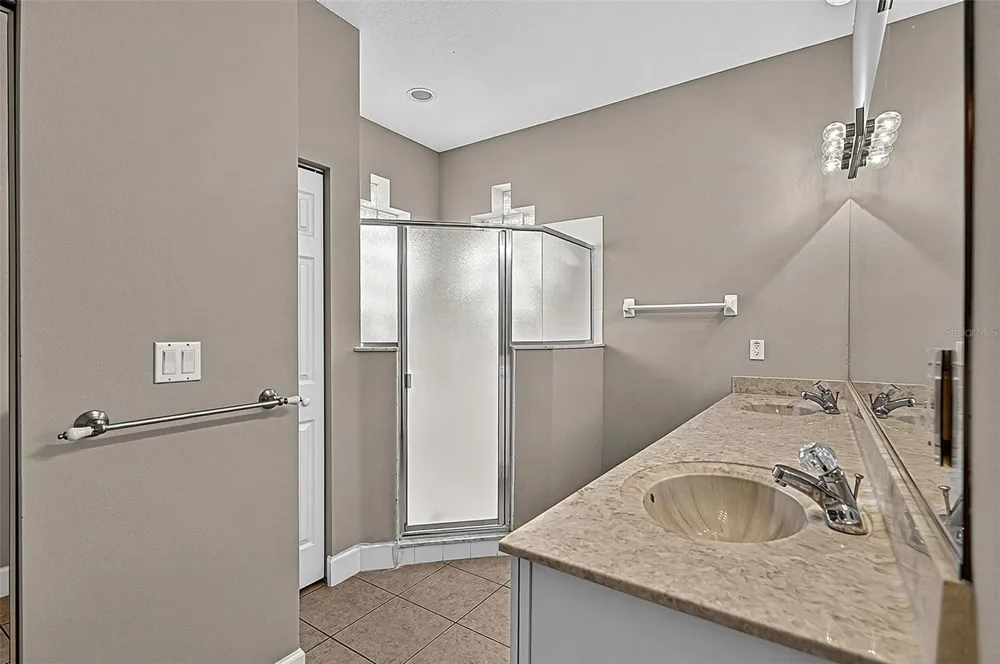 42 W WATERSIDE PKWY Palm Coast, FL 32137