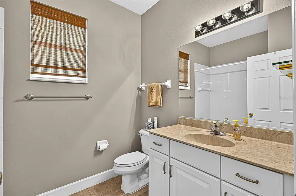 42 W WATERSIDE PKWY Palm Coast, FL 32137