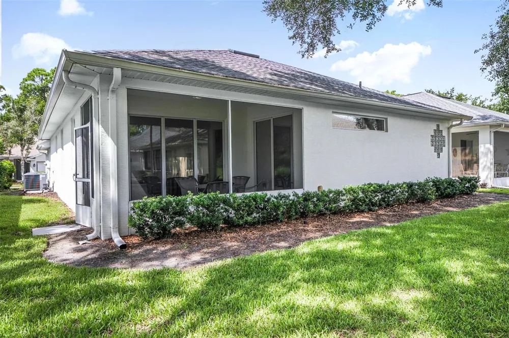 42 W WATERSIDE PKWY Palm Coast, FL 32137
