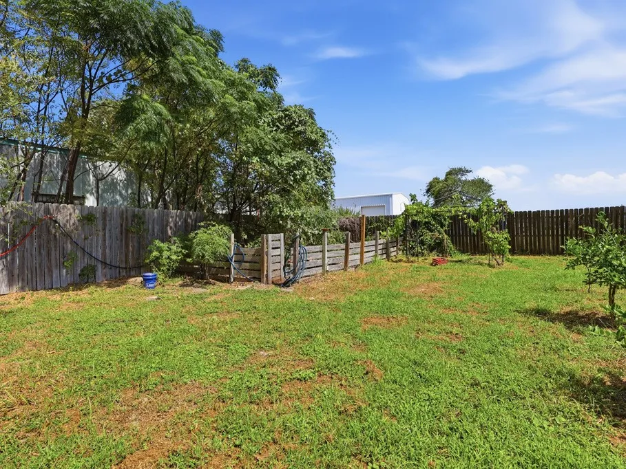 324 E King Rockport, TX 78382