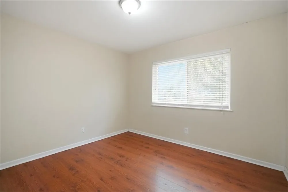 1307 William Street George West, TX 78022
