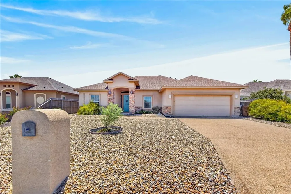 13857 Laffite Drive Corpus Christi, TX 78418