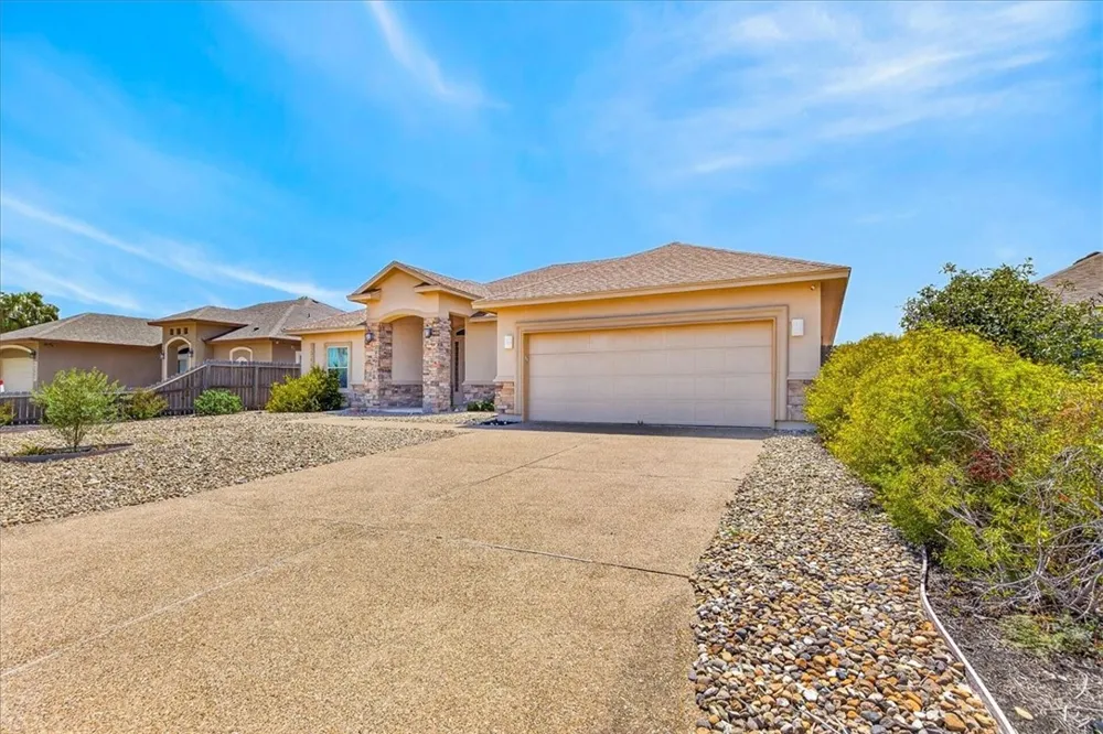 13857 Laffite Drive Corpus Christi, TX 78418