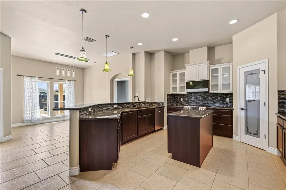 13857 Laffite Drive Corpus Christi, TX 78418