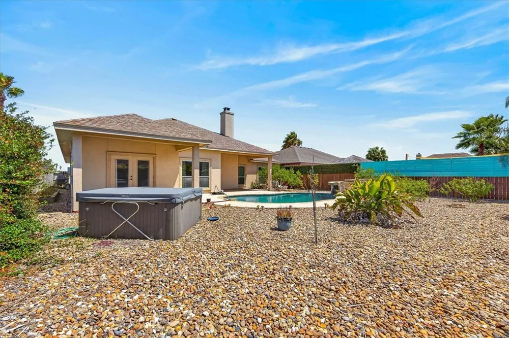 13857 Laffite Drive Corpus Christi, TX 78418
