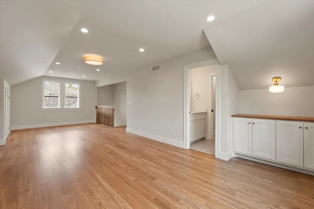 2518 Ashwood Ave Nashville, TN 37212