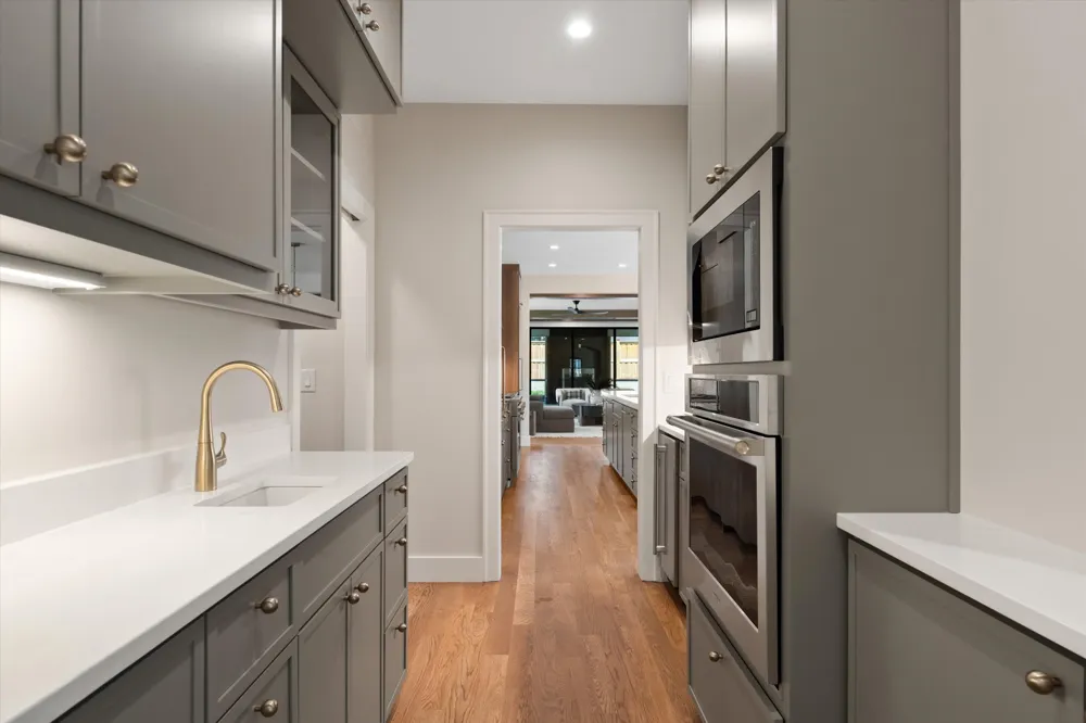 2518 Ashwood Ave Nashville, TN 37212