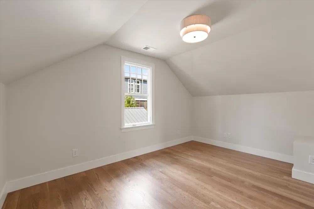 2518 Ashwood Ave Nashville, TN 37212