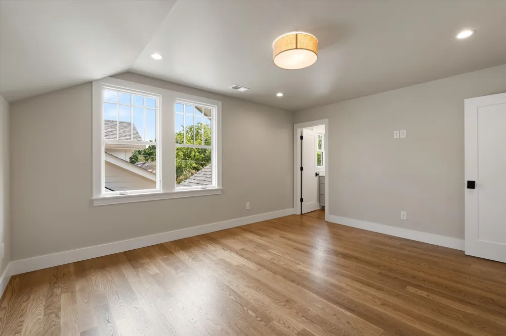 2518 Ashwood Ave Nashville, TN 37212