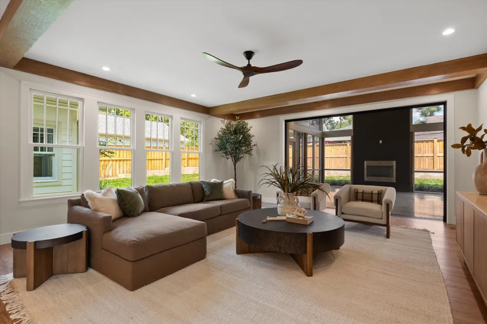 2518 Ashwood Ave Nashville, TN 37212