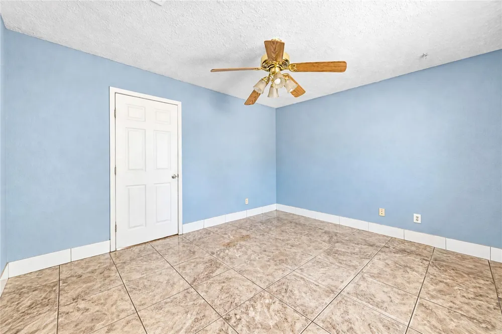 1009 Wisconsin Street South Houston, TX 77587
