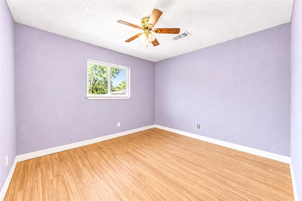 1009 Wisconsin Street South Houston, TX 77587
