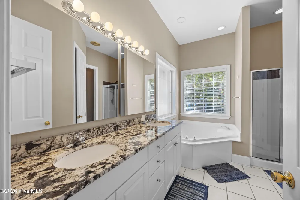 5212 Crosswinds Drive Wilmington, NC 28409