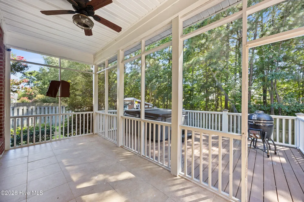5212 Crosswinds Drive Wilmington, NC 28409