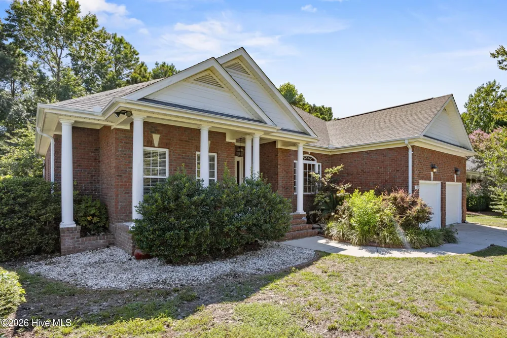 5212 Crosswinds Drive Wilmington, NC 28409