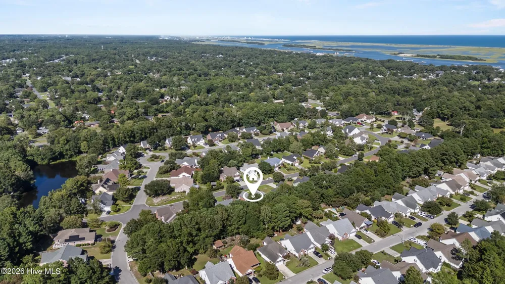 5212 Crosswinds Drive Wilmington, NC 28409