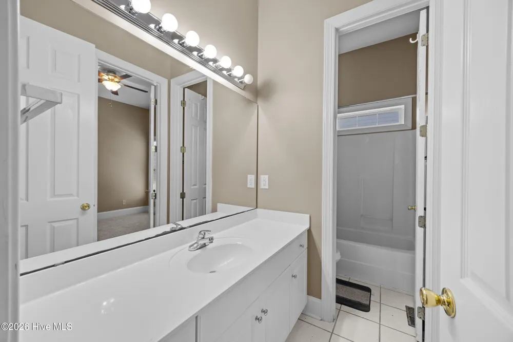 5212 Crosswinds Drive Wilmington, NC 28409