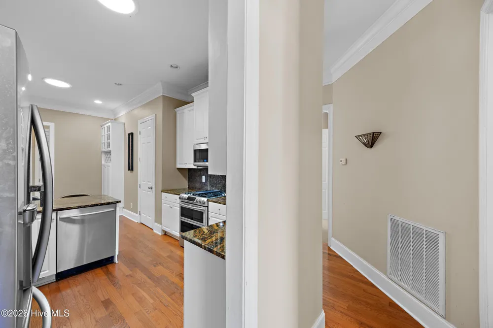 5212 Crosswinds Drive Wilmington, NC 28409