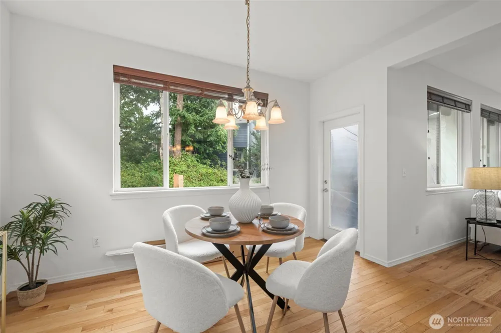 907 141st Place SW Lynnwood, WA 98087