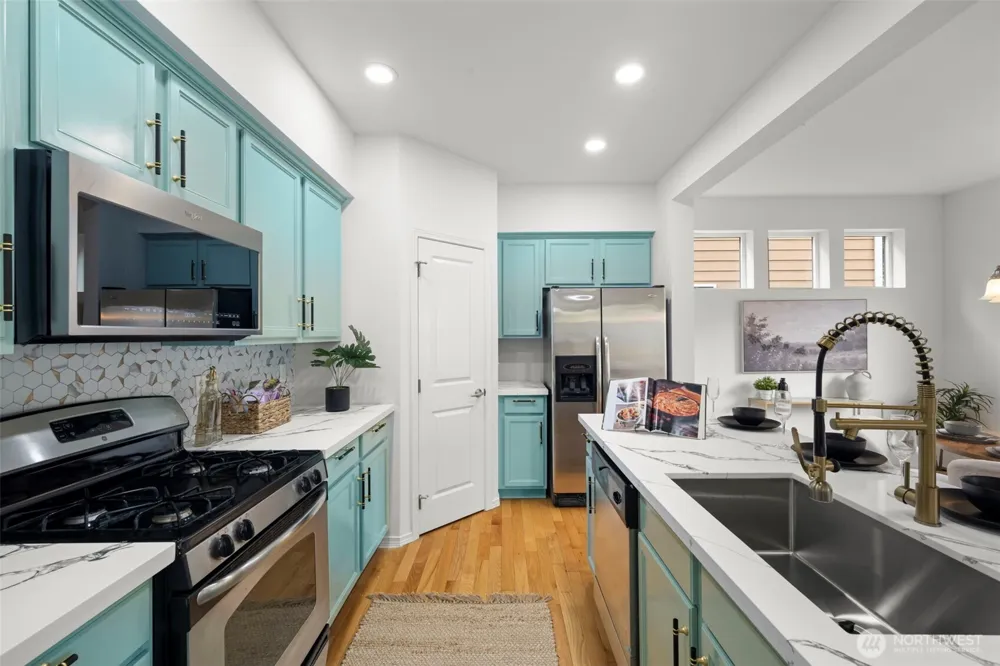 907 141st Place SW Lynnwood, WA 98087